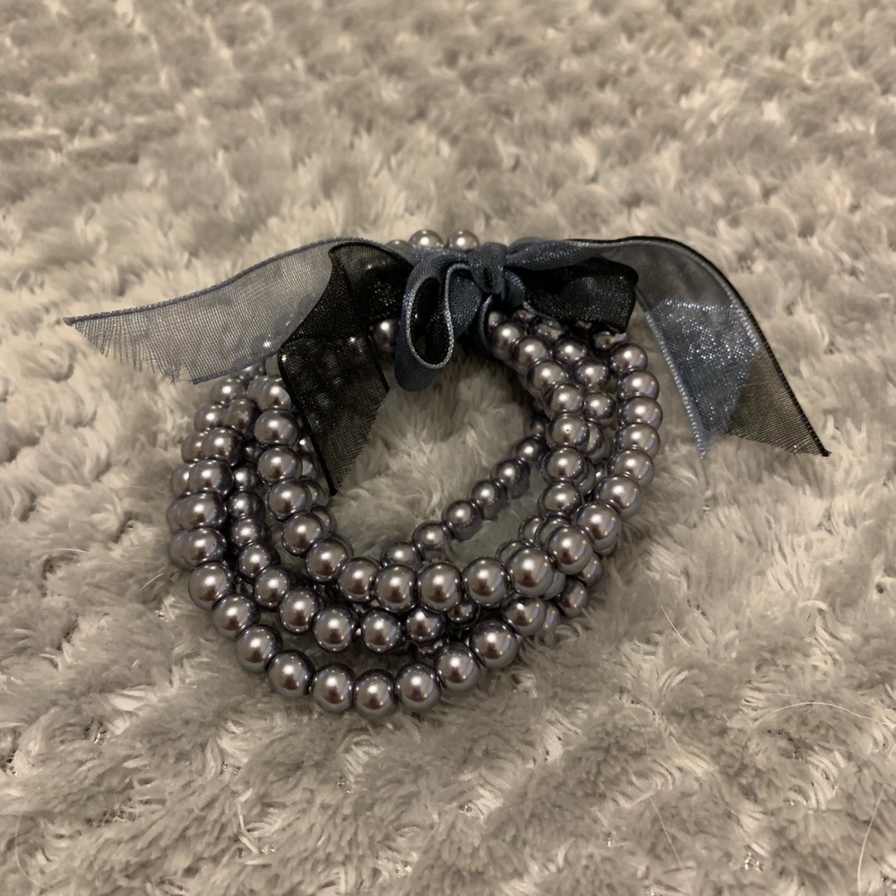 Dark grey bracelets set
